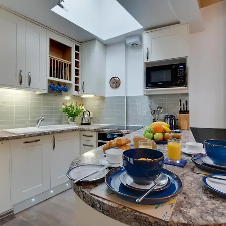 1 Bed In Clappersgate Oc-gl083 آمبيلسايد